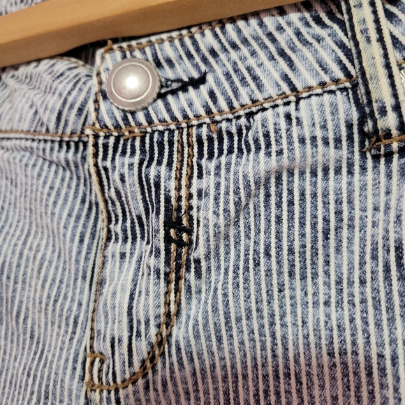 Striped skinny denim jeans - Picture 2 of 4